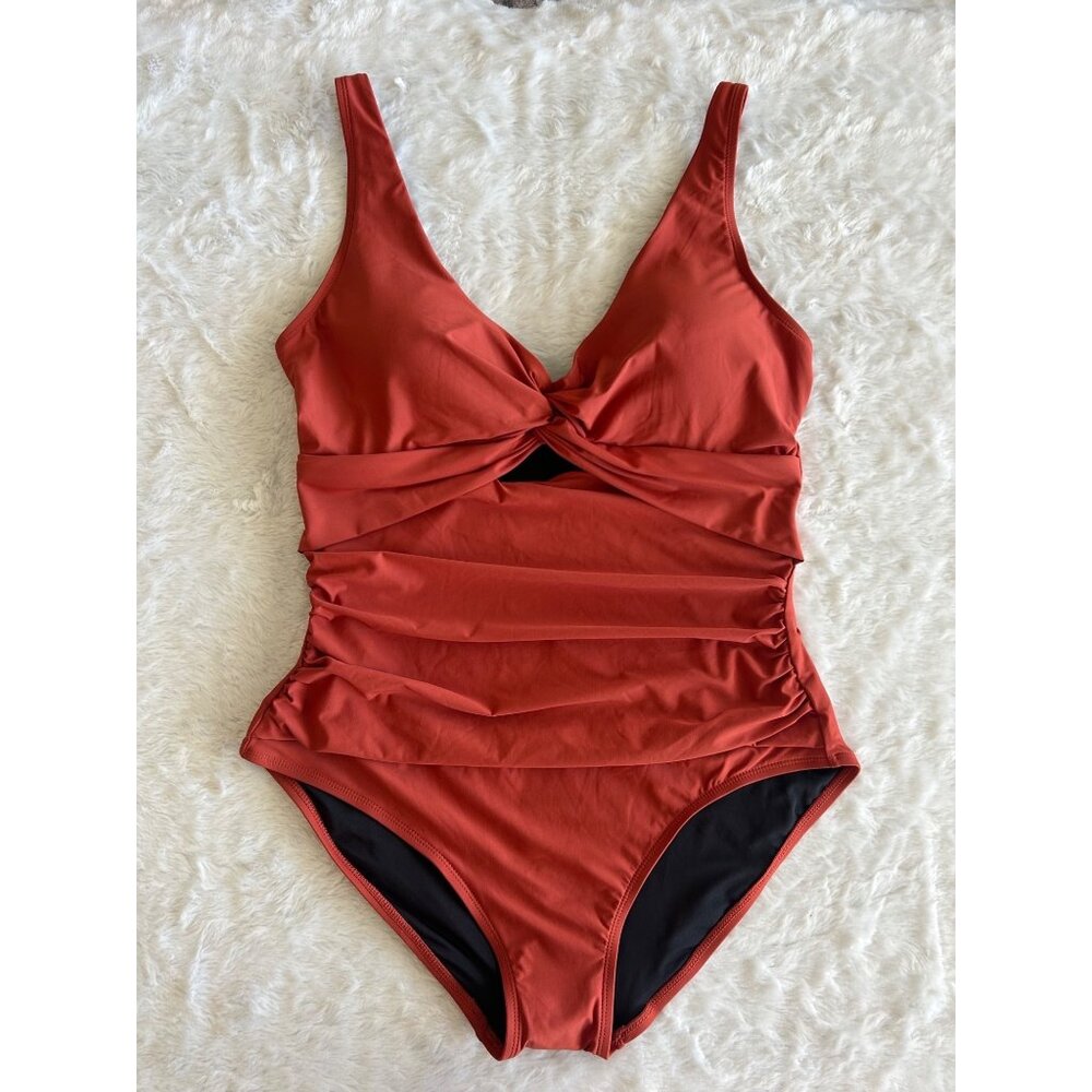 NWOT DKNY Twist-Front Ruched One-Piece Slimming Swimsuit Size‎ XXL